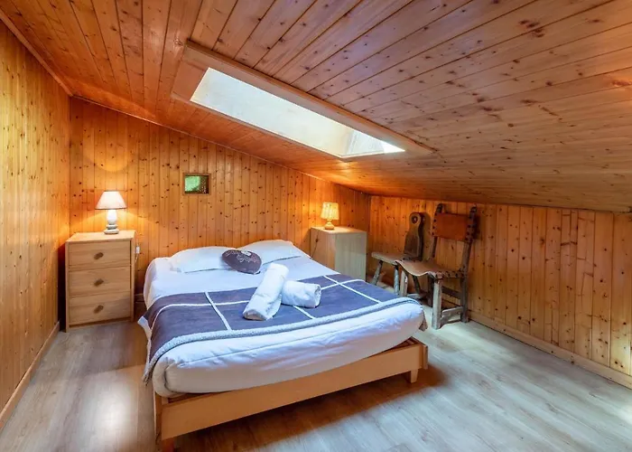 Smartstay Couttet Champion - *